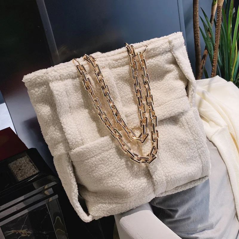 

New Shoulder Bags Bags for Women 2020 Large Capacity Plush Western style chain bagTop-handle Bag All-match winter Handbags