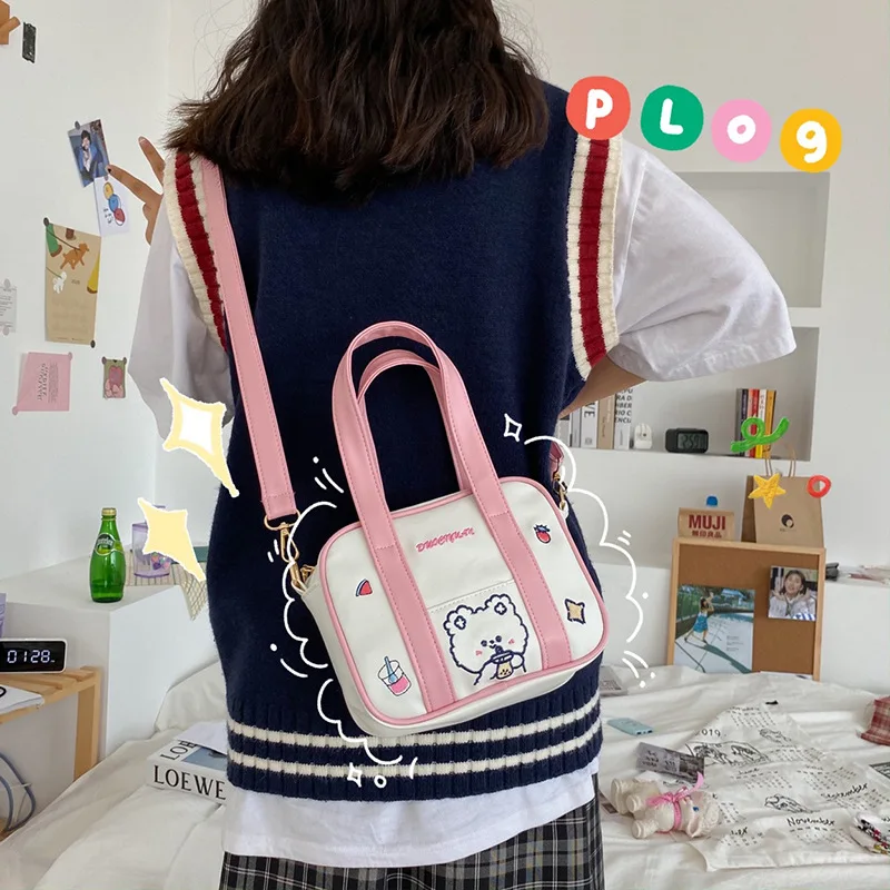 

Cute Cartoon Embroidery Crossbody Bag For Women PU Leather Small Handbag Little Sheep Pattern Shoulder Bag MD0294