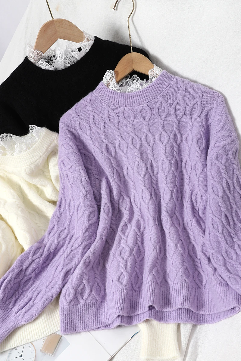 

Sweet Fashion Plaid Sweater For Women's Winter Wear With Contrast Color Lace Collar And Fake Two Piece Knitted Top