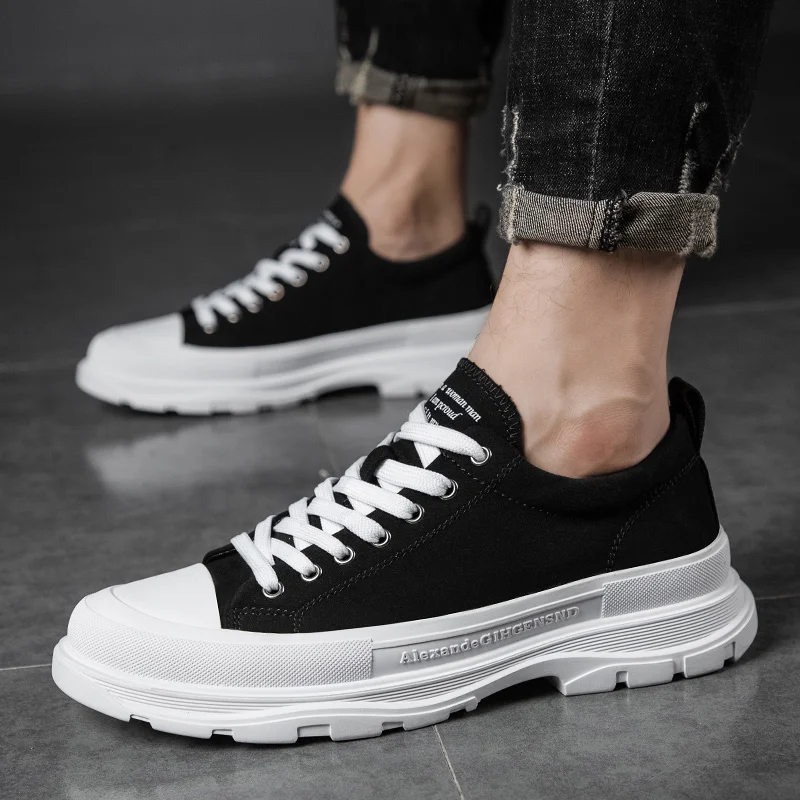 

Men's Canvas Shoes Lace Up Comfortable Flat Casual Shoes Breathable Soft Driving Shoes Moccasins Hombre Black White Men Shoes