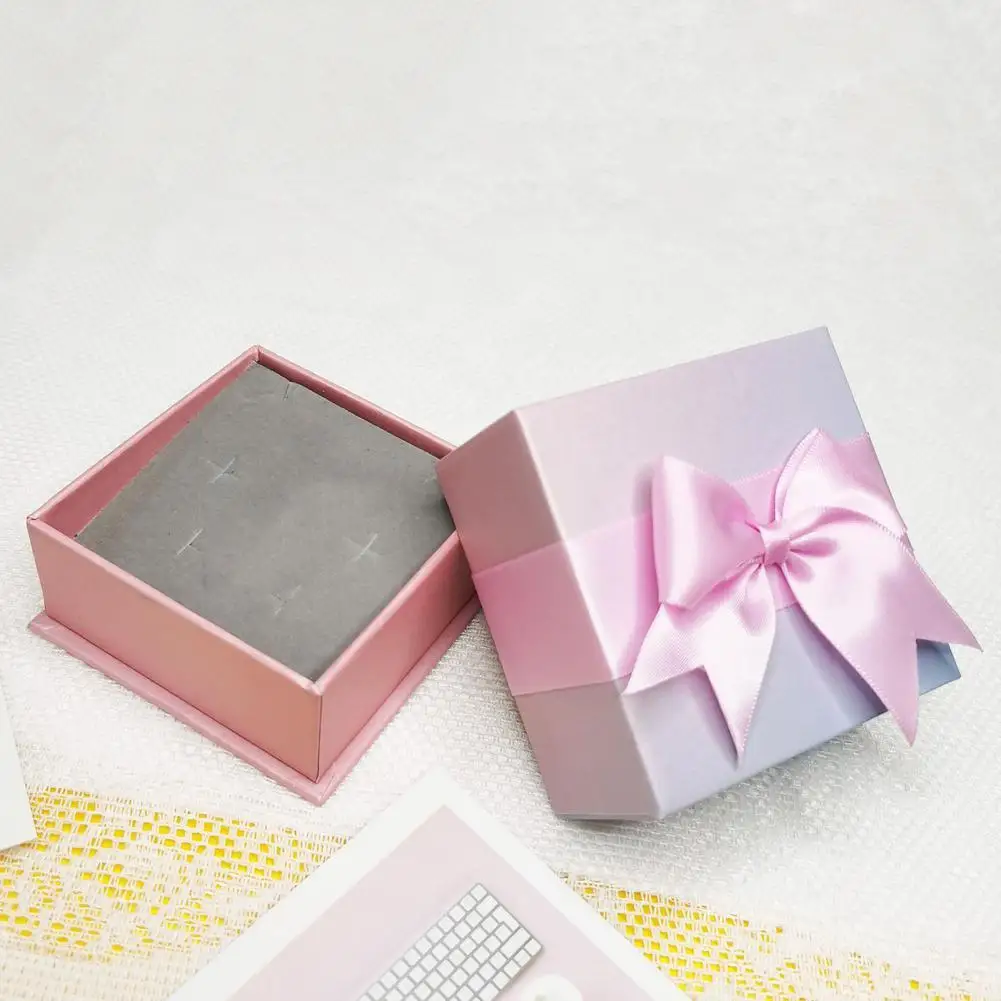 

Gradient Bow Design Square Earrings Jewelry Box Engagement Ring Display Case