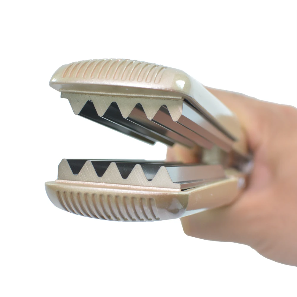 Щипцы для завивки волос профессиональные гофрированные щипцы из титана с