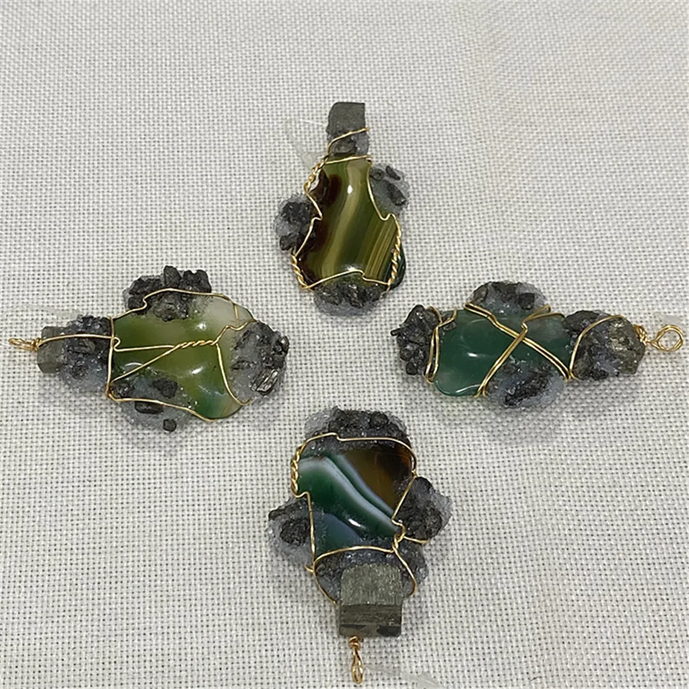 

1pcs Natural Stone Pendant Irregular Shape Cross Color Agate Crystal Wrap Exquisite Fashion Necklace Pendant Jewelry Accessories
