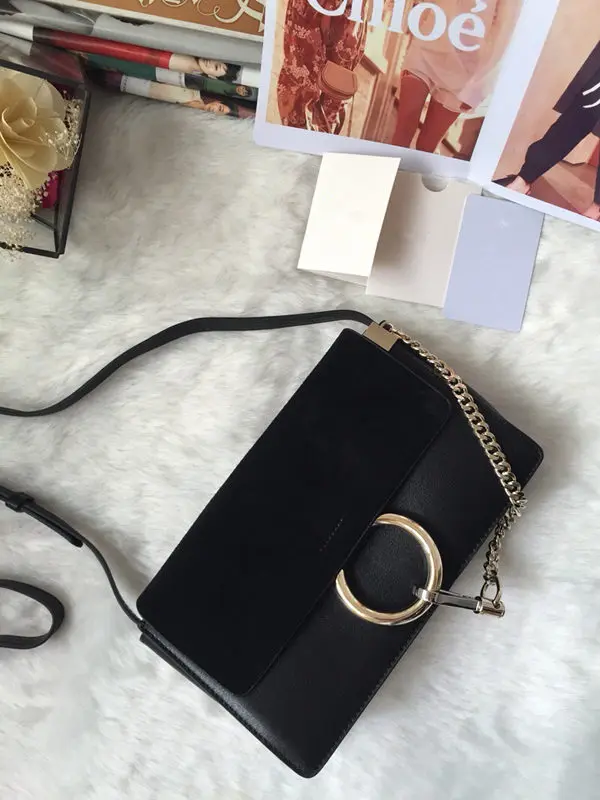 Роскошная брендовая Сумочка в классическом стиле под заказ маленькая квадратная