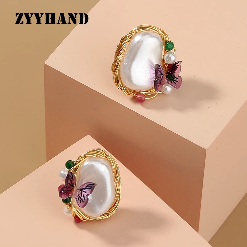 Женские вечерние серьги-гвоздики ZYYHAND, с натуральным барочным жемчугом и бабочкой, золотистого цвета, вечерние свадебные серьги-гвоздики