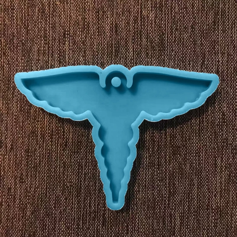 

Handmade Valentine's Day OX Heart Coffin Snowman Keychain Pendant Mold Resin Casting Silicone Molds Jewelry Making Tools