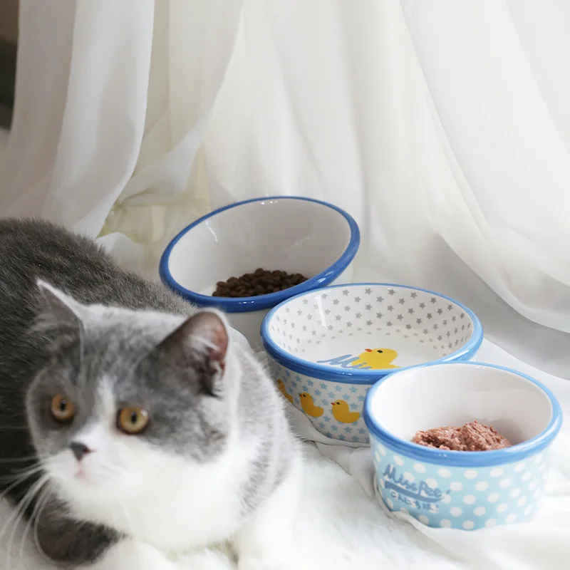 

Misspet small yellow duck pet bowl pet ceramic bowl oblique mouth water bowl food bowl anti-knock snack cat food bowl.