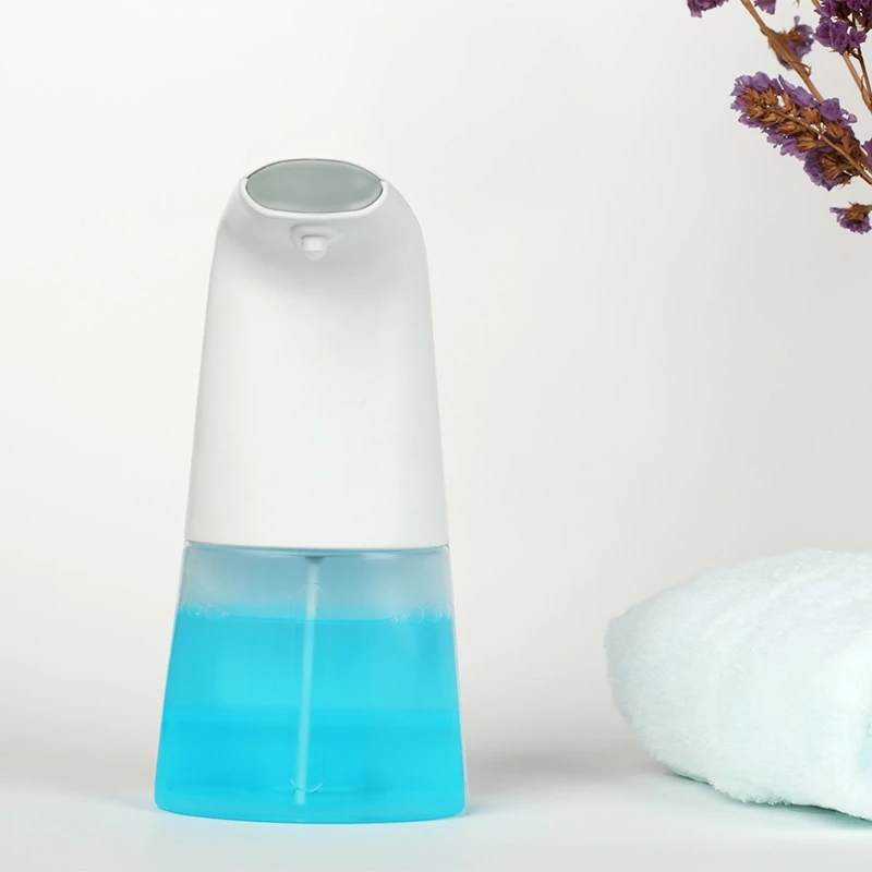 

Automatic touchless hand sanitizer dispenser Wall Mounted Automatic foam Soap dispenser household children USB sensor washroom