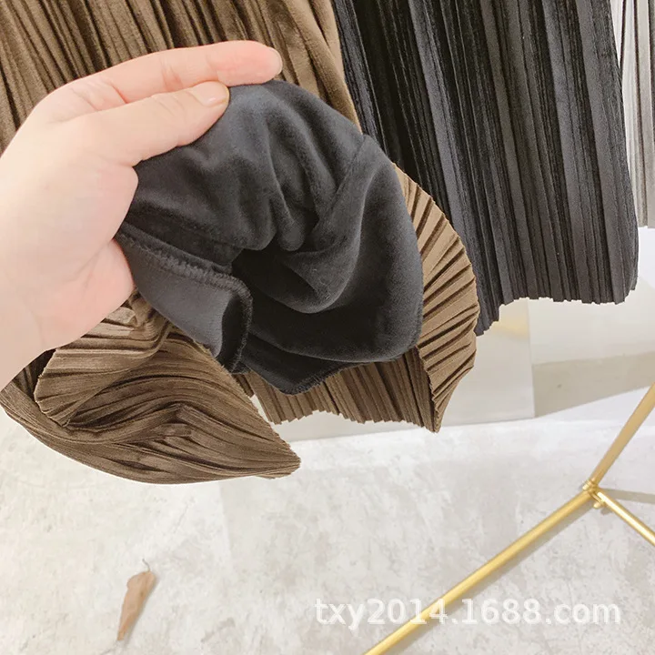 Одежда для детей Новинка 2019 года зимняя плиссированная юбка девочек бархатная в