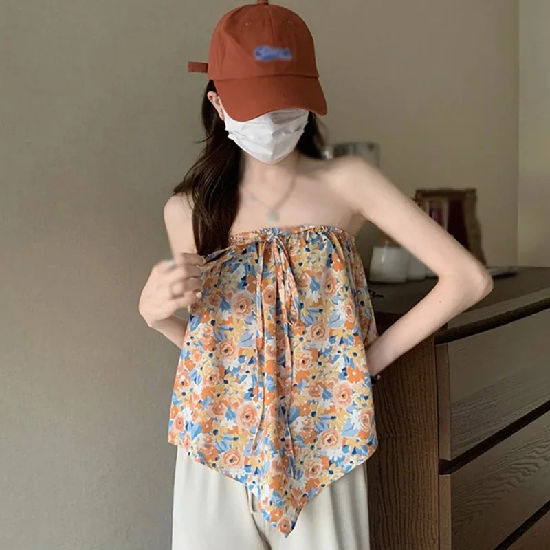 

Women Camis Summer Floral Print Halter Tank Tops Female Sweet Holiday Style Camisole Top Female Crop Top Ladies Shirt