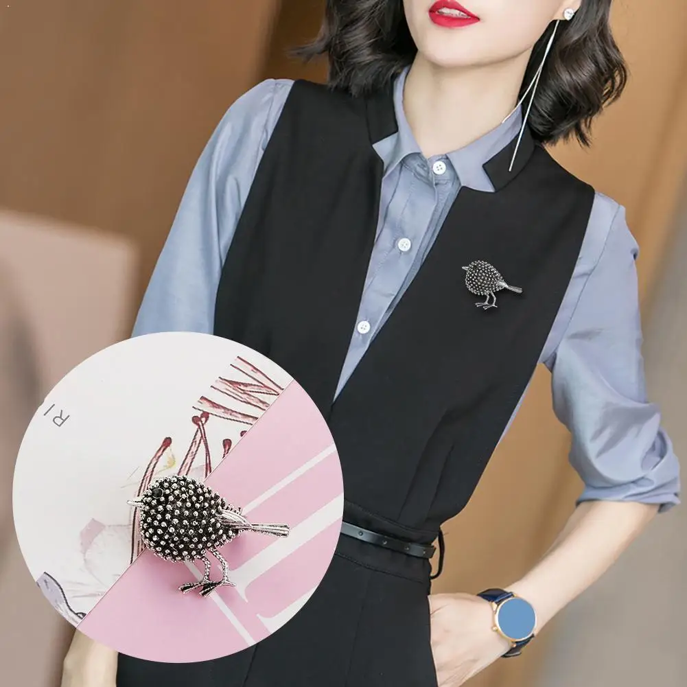 

Brooch Women Men Resin Acrylic Brooch Pin Dcnovember Wallow Boutique Vintage Jewelry Brids Z8V5