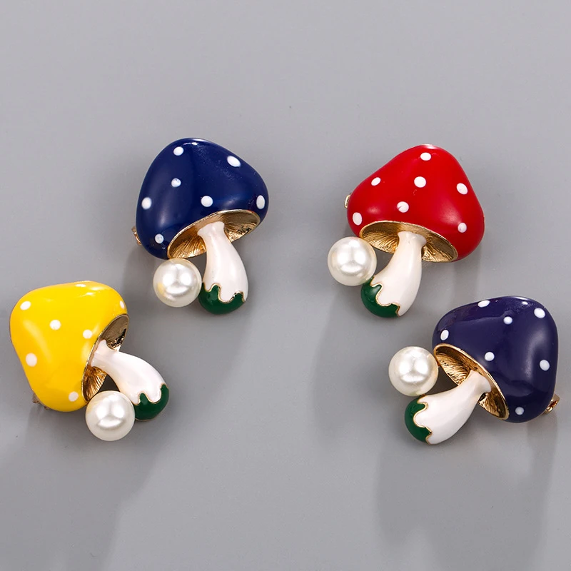 5 Colors Mushroom Simulation Pearl Enamel Brooches Cute Delicate Women Wedding Party Office Casual Jewelry Pins Gift