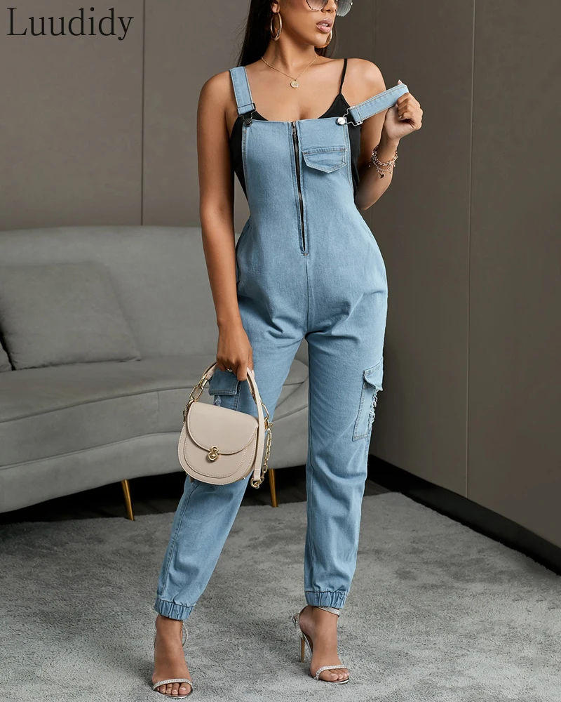

Women Denim Zip Front Suspender Jeans Jumpsuit