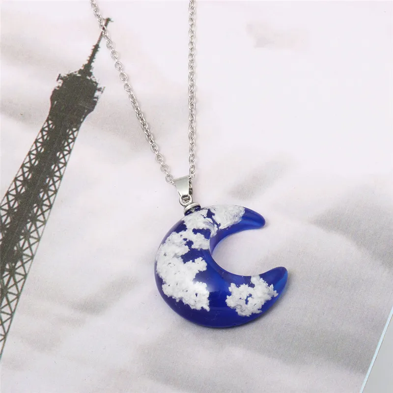 

Creative Handmade Jewelry Blue Sky White Clouds Moon Pendant Necklaces For Women Environmental Protection Resin Jewelry