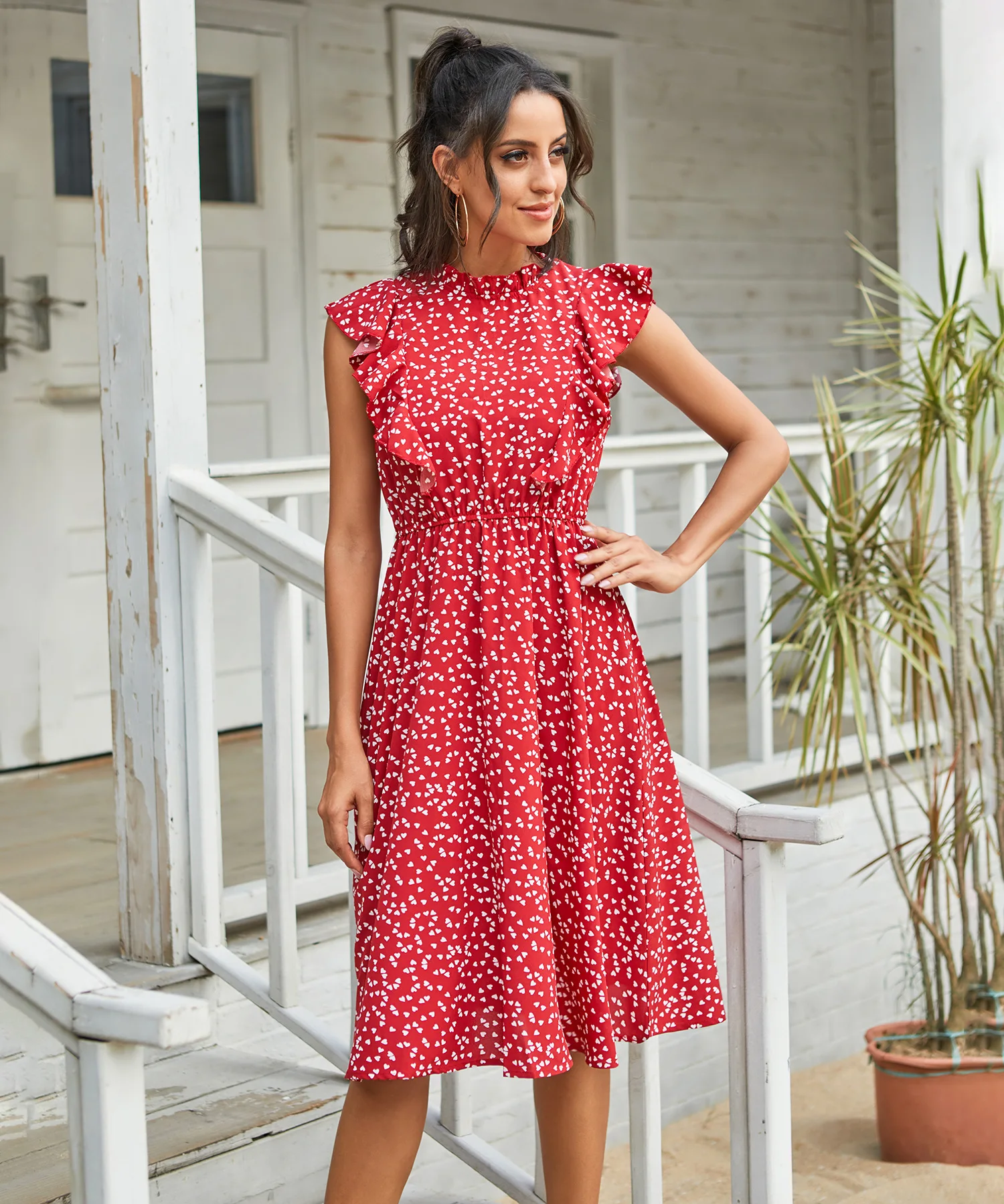

2021 red polka dot chiffon skirt loose and versatile, showing temperament to cover belly mid-length skirt dress dress red