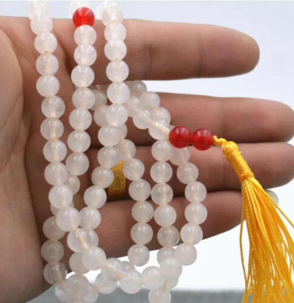 

Буддистские бусины из белого нефрита, 8 мм, 108