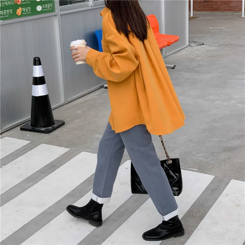 

Casual Loose Women Shirts 2020 Autumn New Fashion Lapel Plus Size Blouse Long Sleeve Buttons White Shirt Women Tops Streetwear