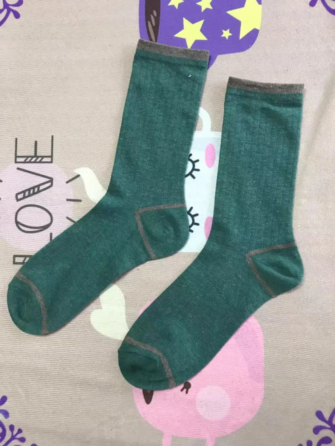 

Japanese Loose Socks High School Girls Harajuku Socks Solid Colors Needles Knitting Striped Cotton Socks Women yellow blue black