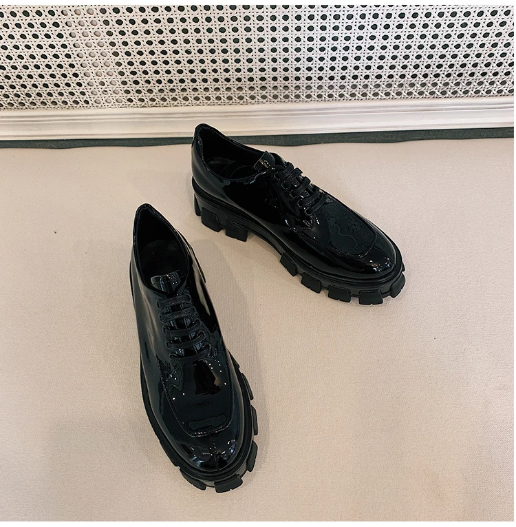 Женские кроссовки на платформе сезон осень повседневная обувь из кожи Женская