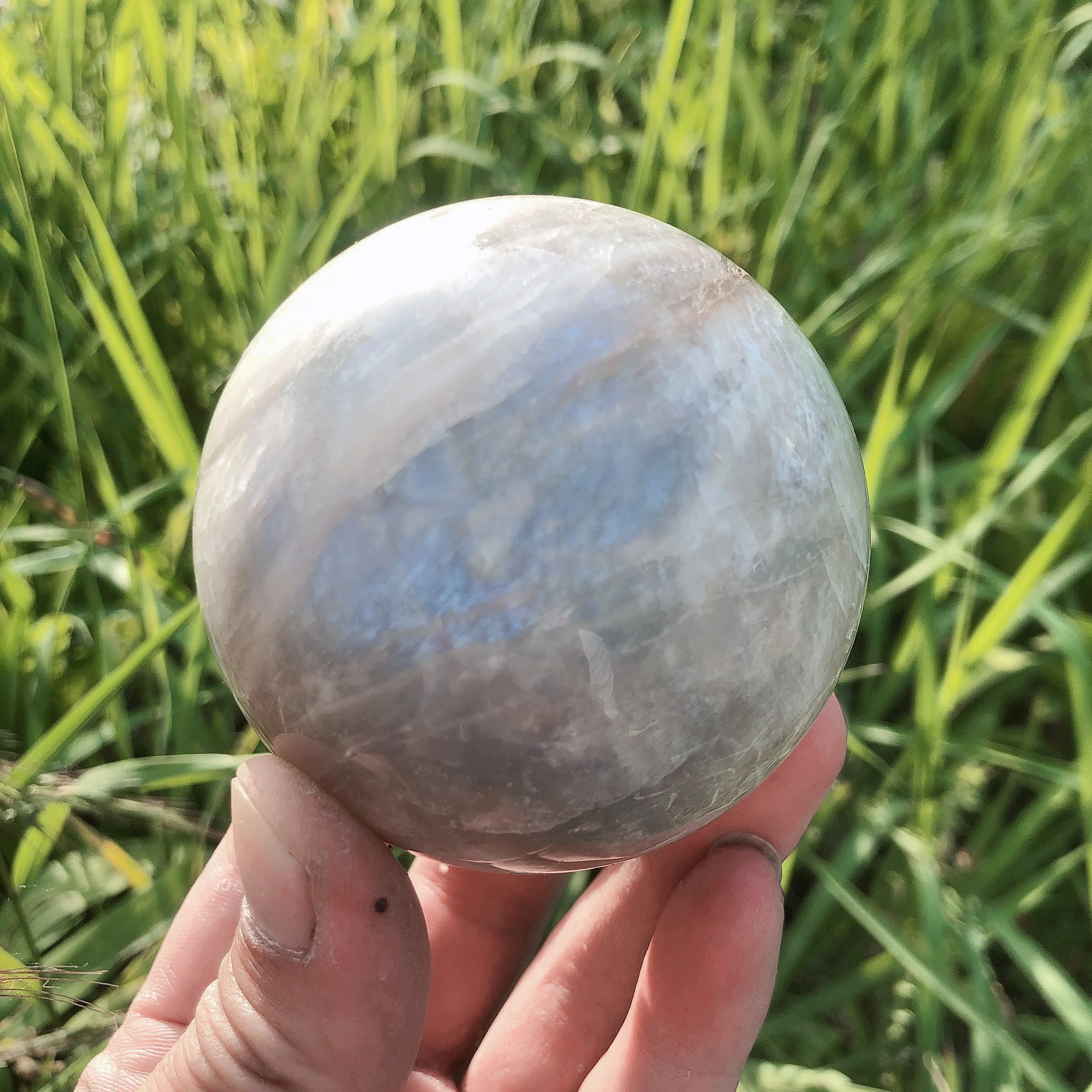 

Natural Crystal Quartz Moonstone Sphere Energy Ball Reiki Stones Room Home Office Aquarium Decoration Accessories Gemstone