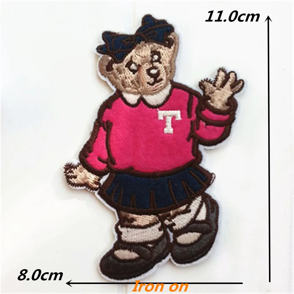 Термоклейкие нашивки для одежды модные вышитые значки с маленьким медведем