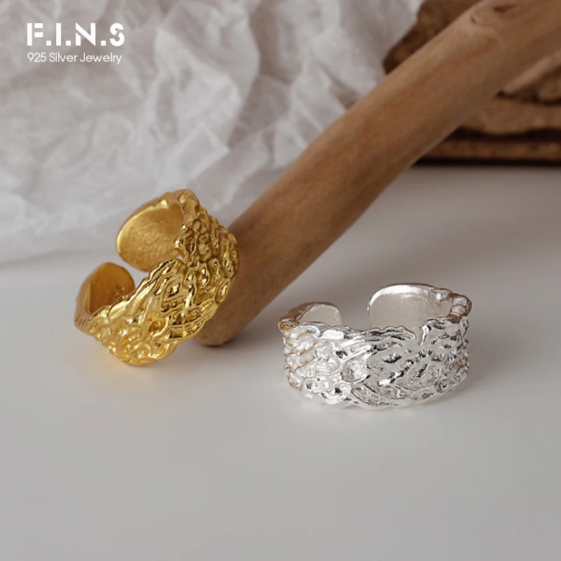 

F.I.N.S чистого серебра 925 пробы Серебряное кольцо нерегулярные неровной поверхности раза Стиль открыть текстуру кольца на средний палец для Д...