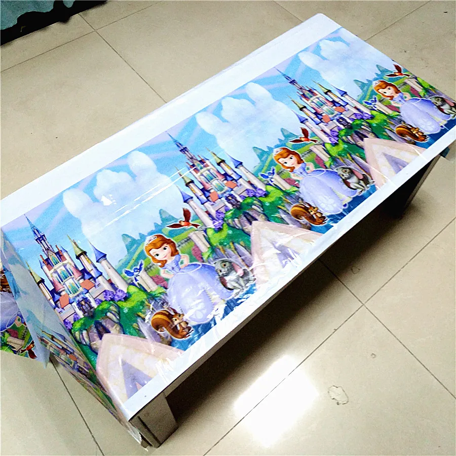 Одноразовая Скатерть принцессы Софии с днем рождения праздничные