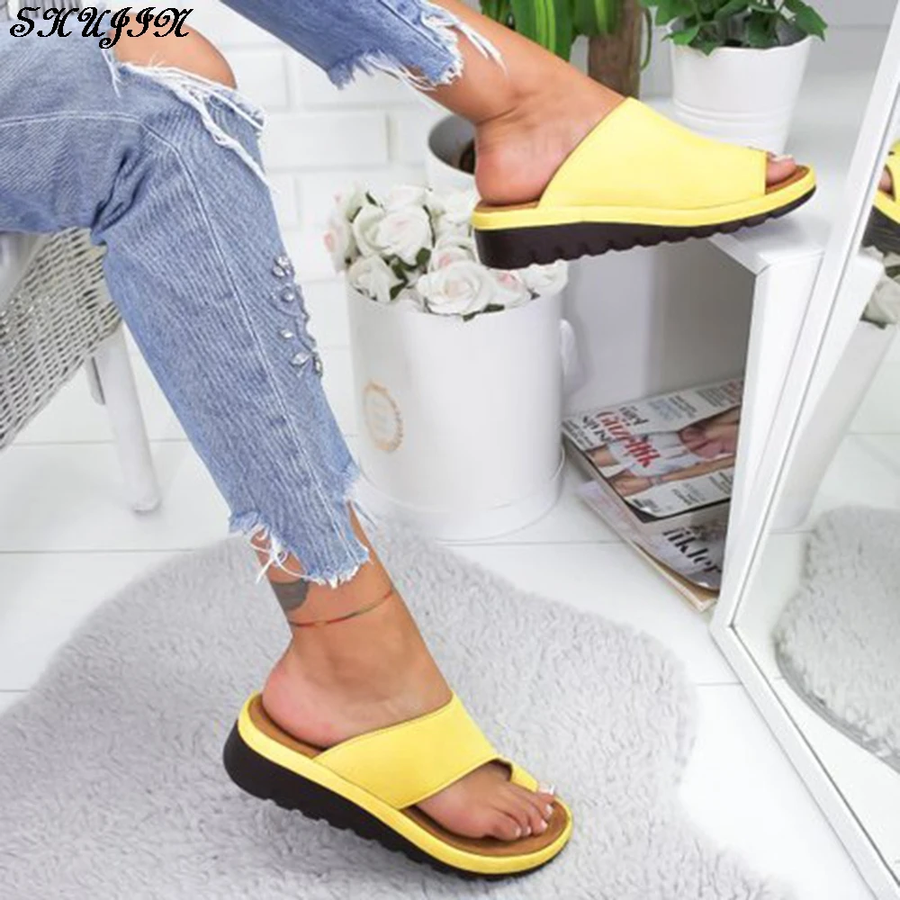 Сандалии женские ортопедические на плоской подошве удобные босоножки из