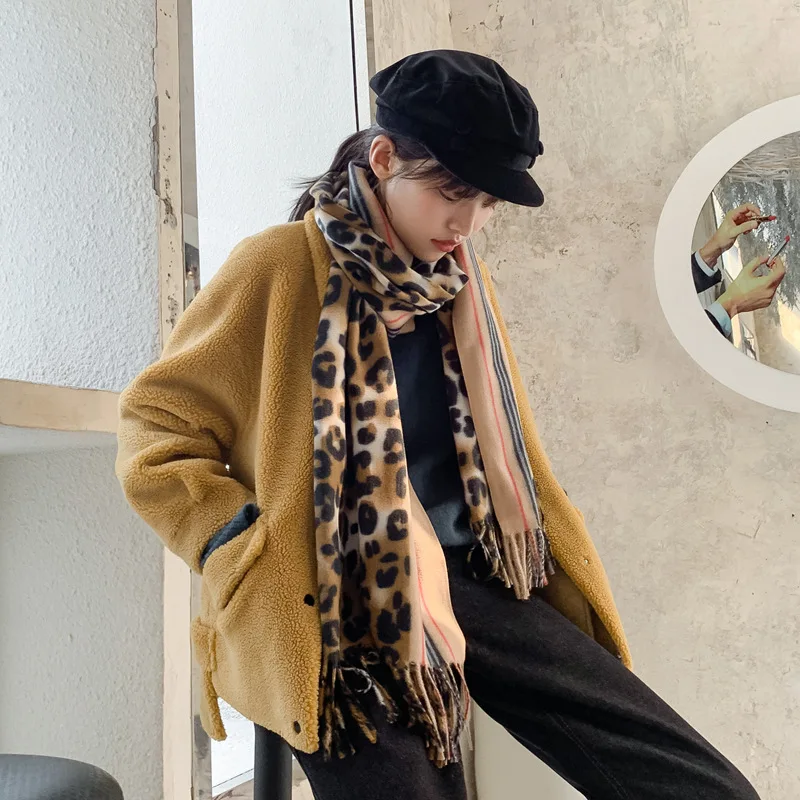 

Autumn and Winter 2019 Korean version of the new leopard-print cashmere-like lady scarf,Woman's shawl with warm neck