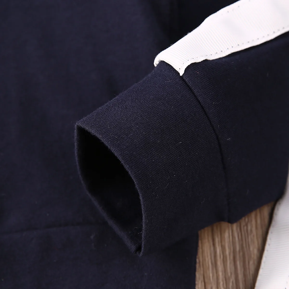 Комплект одежды для малышей из 2 предметов топ с капюшоном и штаны на возраст 6-24