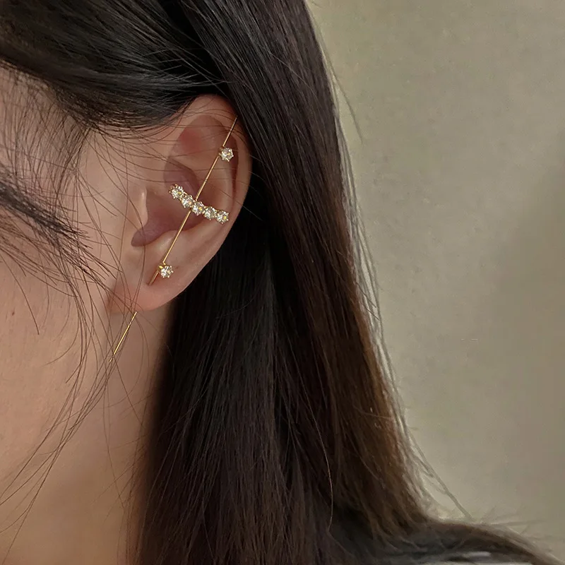 

XIALUOKE Fashion Retro Geometric Metal Piercing Crystal Butterfly Leaves Ear Bones Stud Earrings For Women Jewelry Accessories