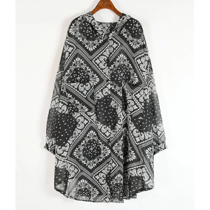 

IEQJ Women Hooded Chiffon Long Sleeve Retro Printed Shirt Sunscreen Shirt Blouse New Loose Fashion Autumn 2021 3F1234