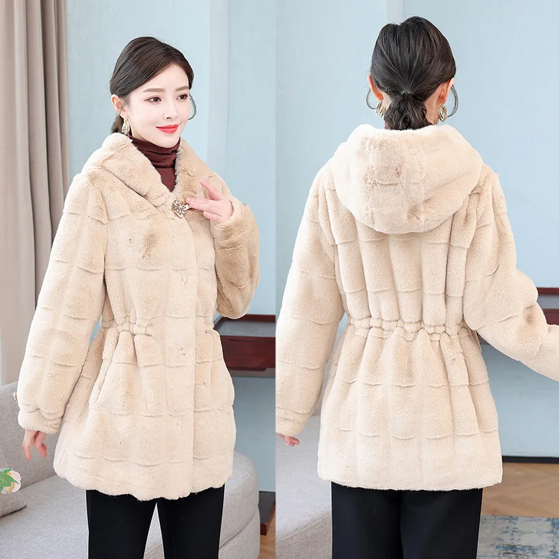 Fur Coat Women Winter Coats and Jackets 2021 The New Keep Warm Fashion Hooded Thin Waist Rope Rhinestone Buckle