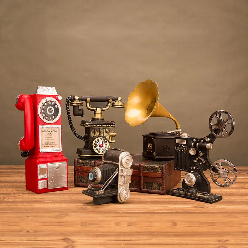 

Retro player projector model old style soft window photography props home decoration
