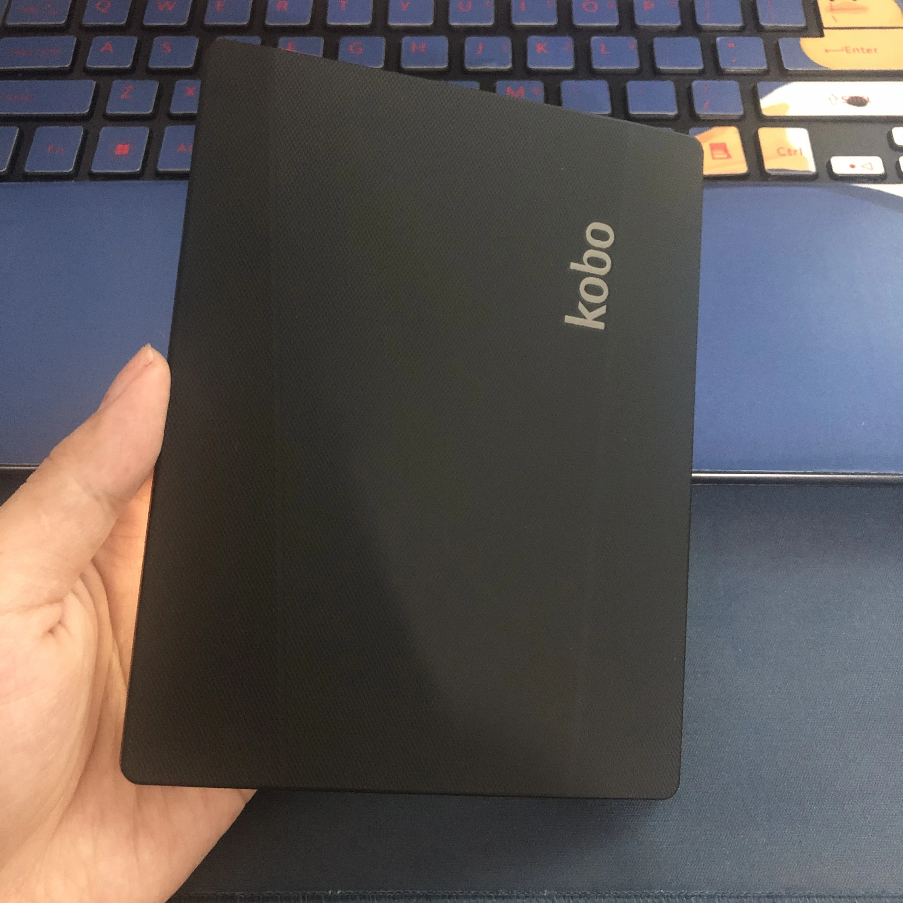 Электронная книга Kobo Aura EBook Reader e ink eReader 6 дюймов 4 ГБ 1024x758 N514 WiFi Встроенная