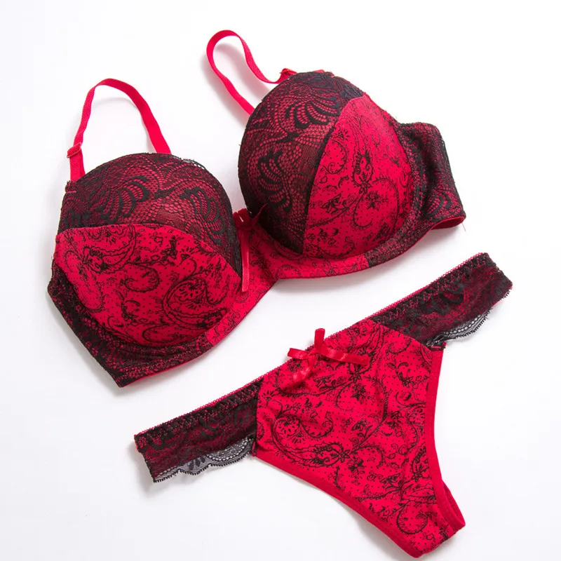 

2021 New Home Sexy Luxury Bra Thong Suit Lace Color Matching Underwear Plus Size Underwear Suit Bras Lingerie Femme Sexy Bras