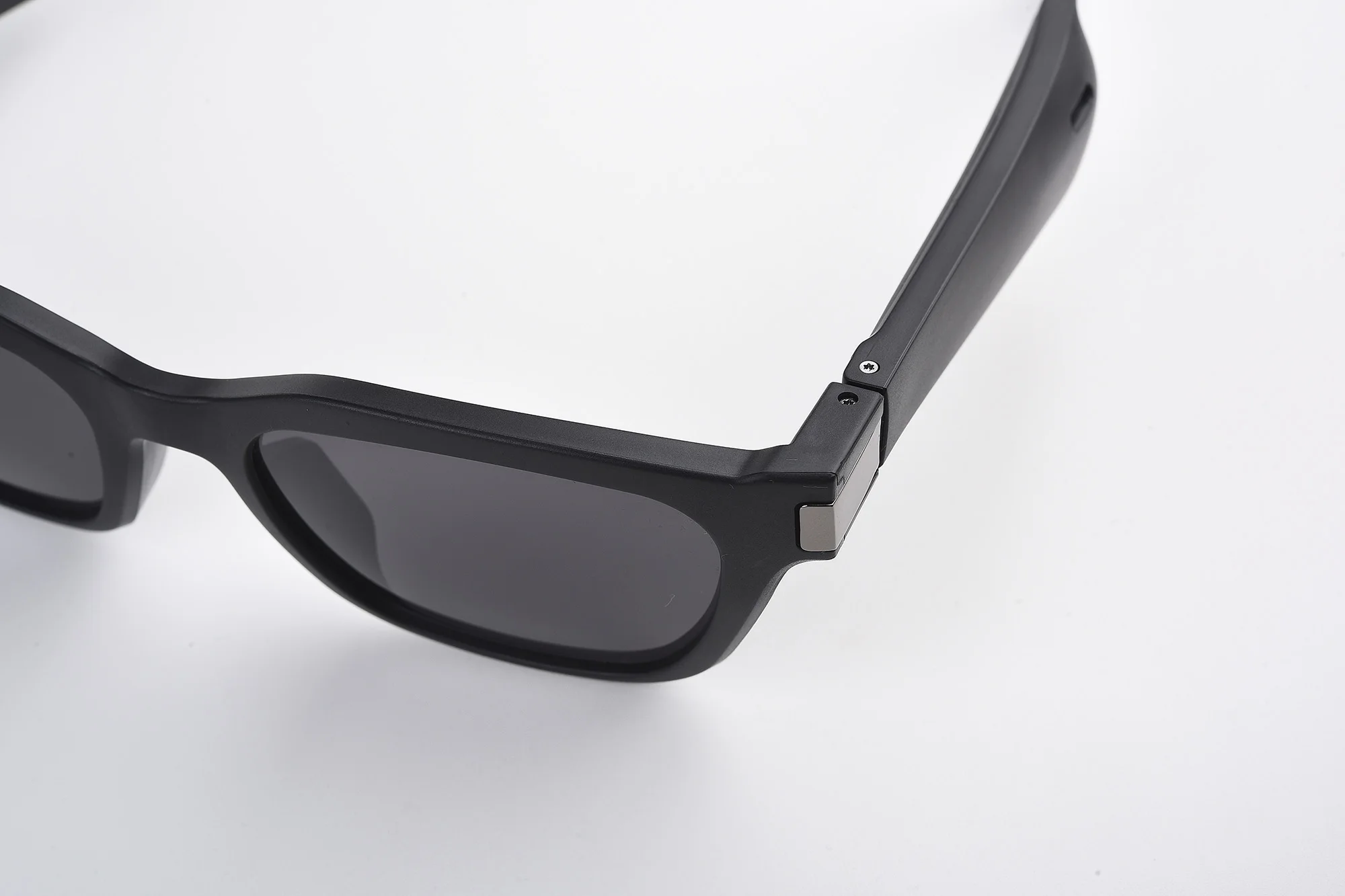 저렴한 Bose 무선 터치 프레임 제어와 동일한 단락 음악 재생을 위한 스마트 블루투스 헤드셋 선글라스 전화 수락