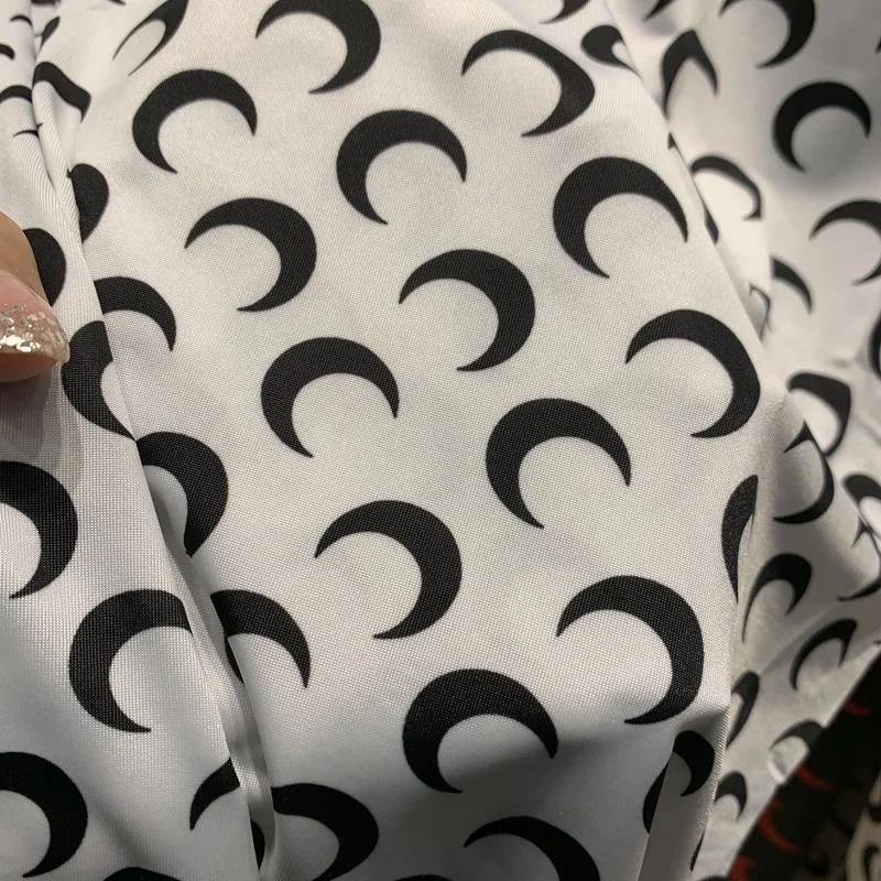 

[Special Offer] Women Spring Fashion Classic Trendy Brand Design Crescent Moon Long Sleeve T-shirt Silm Bottoming Shirt M2