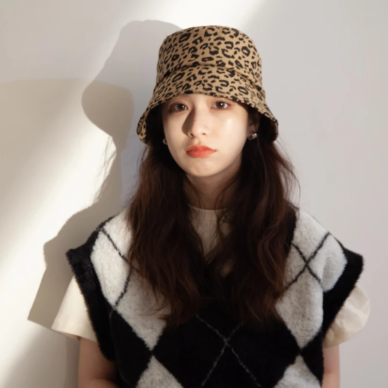 

2021 New Women's Retro Leopard Fisherman Hat Spring/Summer Sunshade Hat Pail Hat Basin Hat