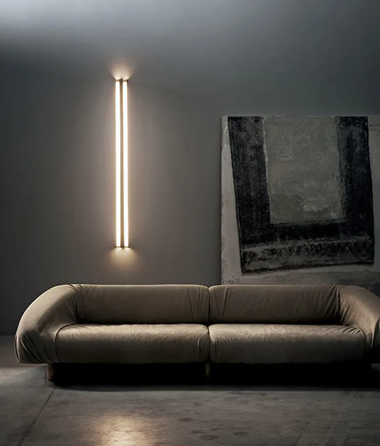 

Set up new products, custom-made long metal texture brass art living room exhibition hall club model room wall lamp