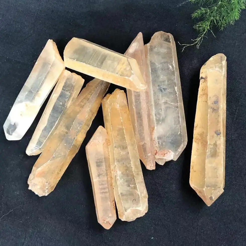 

Натуральный кристалл необработанный камень используется для обработки и резки 100-500 г