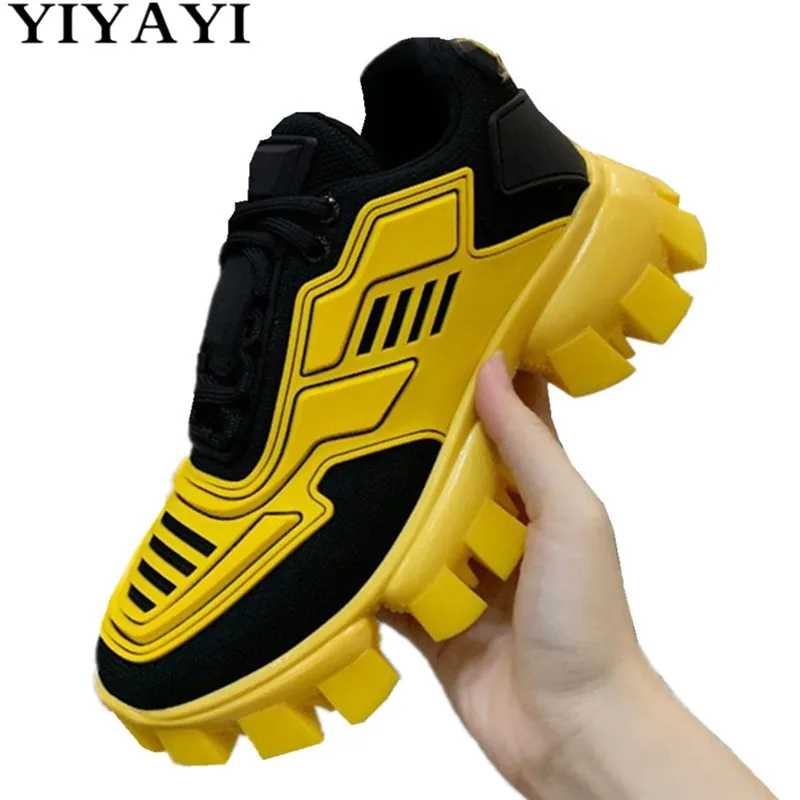 Красивые Кроссовки женские тонкие туфли удобная повседневная обувь на шнуровке