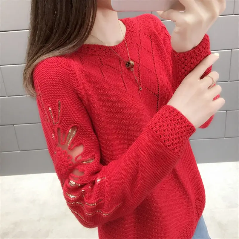 

New Women 's Wear 2021 New Base Coat Women 's Hollow out Long Sleeve Sweater Sweater Loose Short with Top
