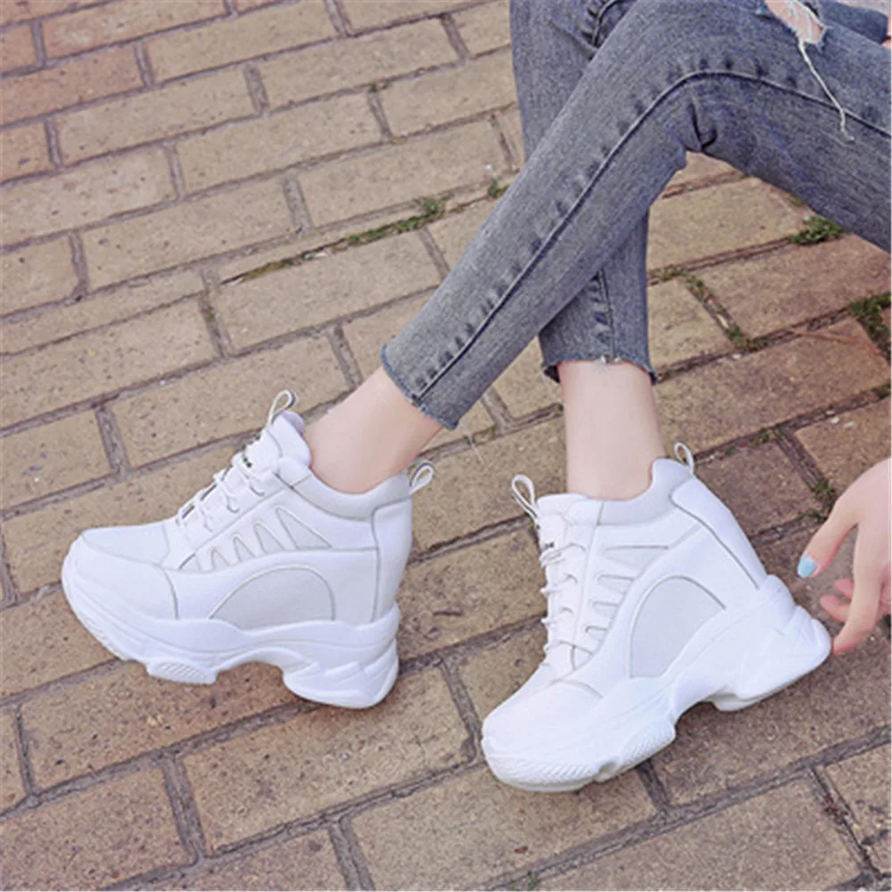 

2021 New High Heels Chunky Sneakers Women Spring Fashion Height Increasing Casual Shoes Female Mesh Platform Vulcanize Trainers