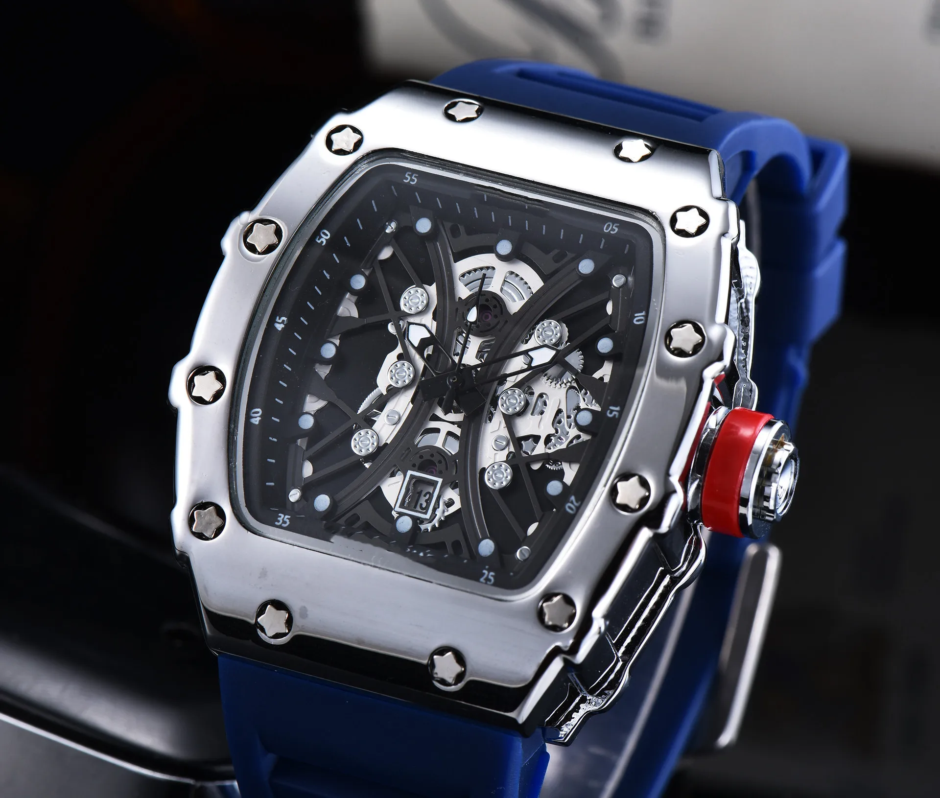 

Fashion classic men's high grade business watch waterproof watch wine bucket watch personality Watch