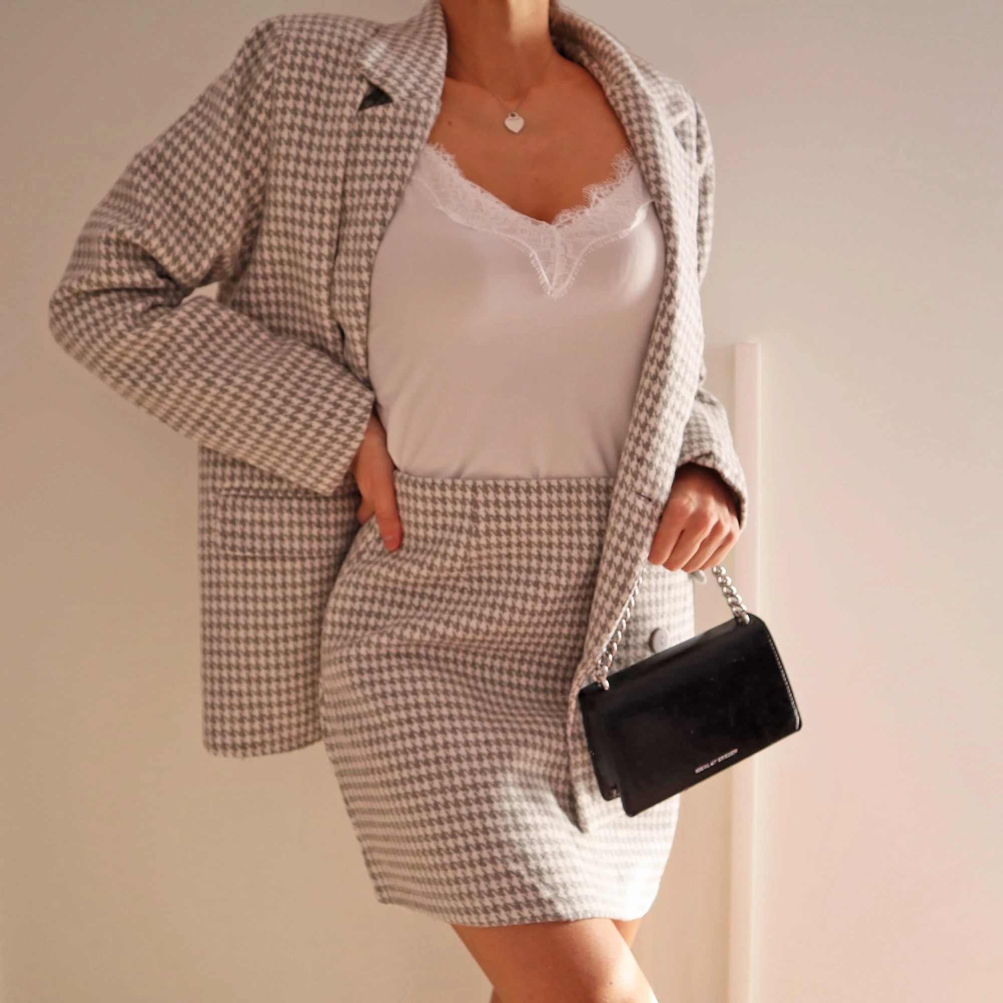 

FAKUNTN 2021 Chic Houndstooth Gray PlaidStylish Oversized Suit Women Double Breasted Pockets Long Texture Blazers With Buttons