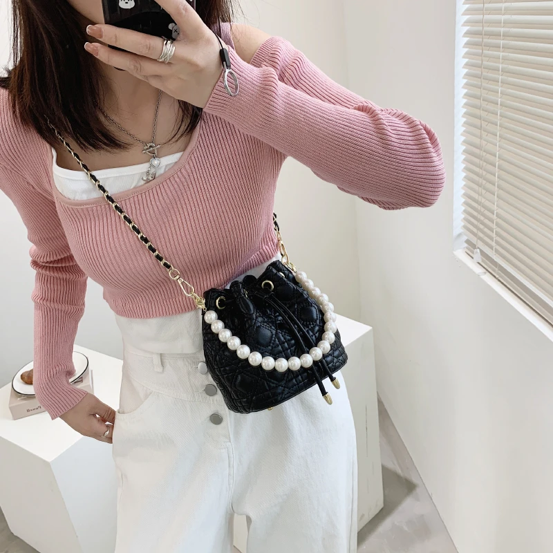 

Fashion Sweet Alligator Daisy Crossbody Bags Women Chain Shoulder Bag Girls Small Drawstring Bucket Bag Messenger Bags Handbag