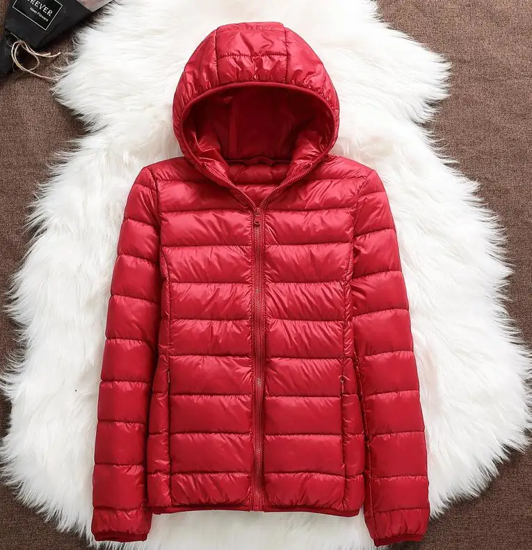 red Hooded Зимняя женская Ультралегкая пуховая куртка с капюшоном, парка с белым утиным пухом, плюс размер 4XL, теплое пальто парка, Женская водонепроницаемая верхняя одежда - Цвет: red Hooded