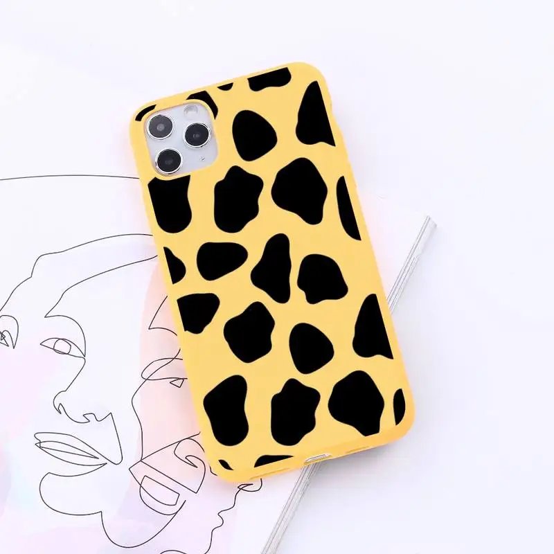 

cow black and white animal print funda cover coque Phone Case Candy Color for iPhone 6 7 8 11 12 s mini pro X XS XR MAX Plus