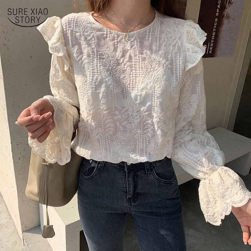 

2022 New Casual Loose Crochet Lace Shirt Tops Autumn Flare Sleeve Ruffle Blouse Women O-neck Women Clothing Blusas Elegant 16855